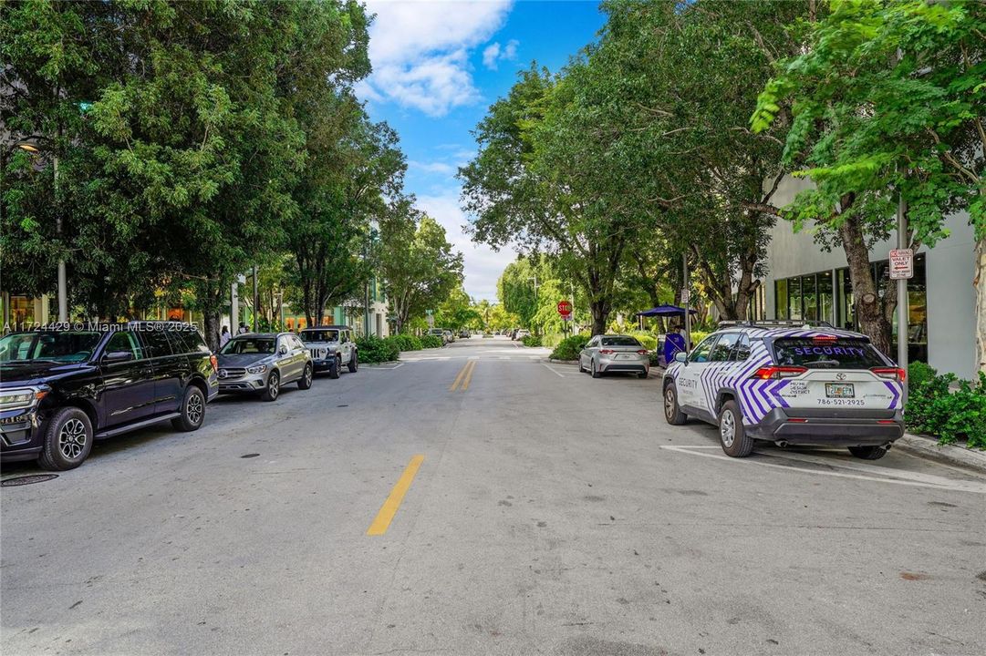 待售: $1,175,000 (4 贝兹, 2 浴室, 1590 平方英尺)