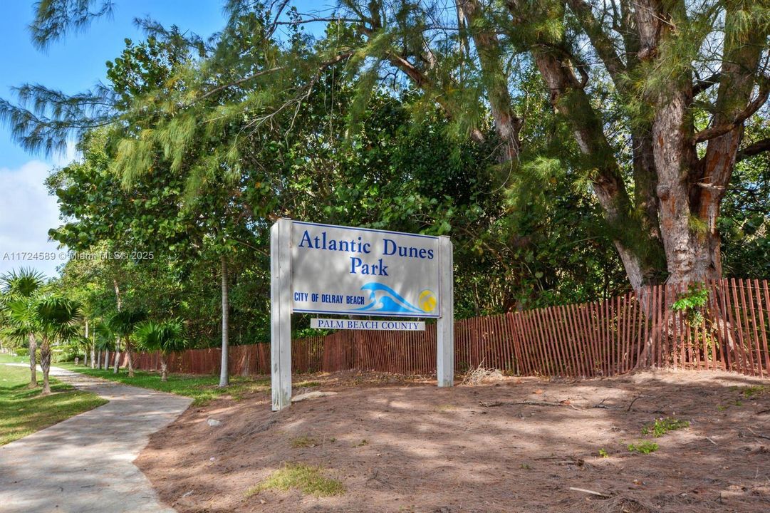 Recently Sold: $2,390,000 (0 beds, 0 baths, 4943 Square Feet)