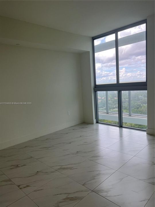 Недавно продано: $598,500 (2 спален, 2 ванн, 1086 Квадратных фут)