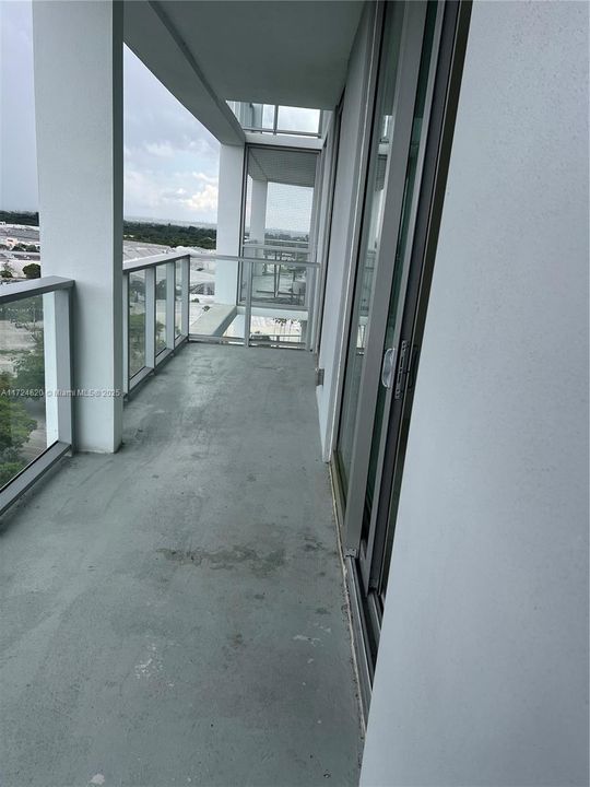 Недавно продано: $598,500 (2 спален, 2 ванн, 1086 Квадратных фут)