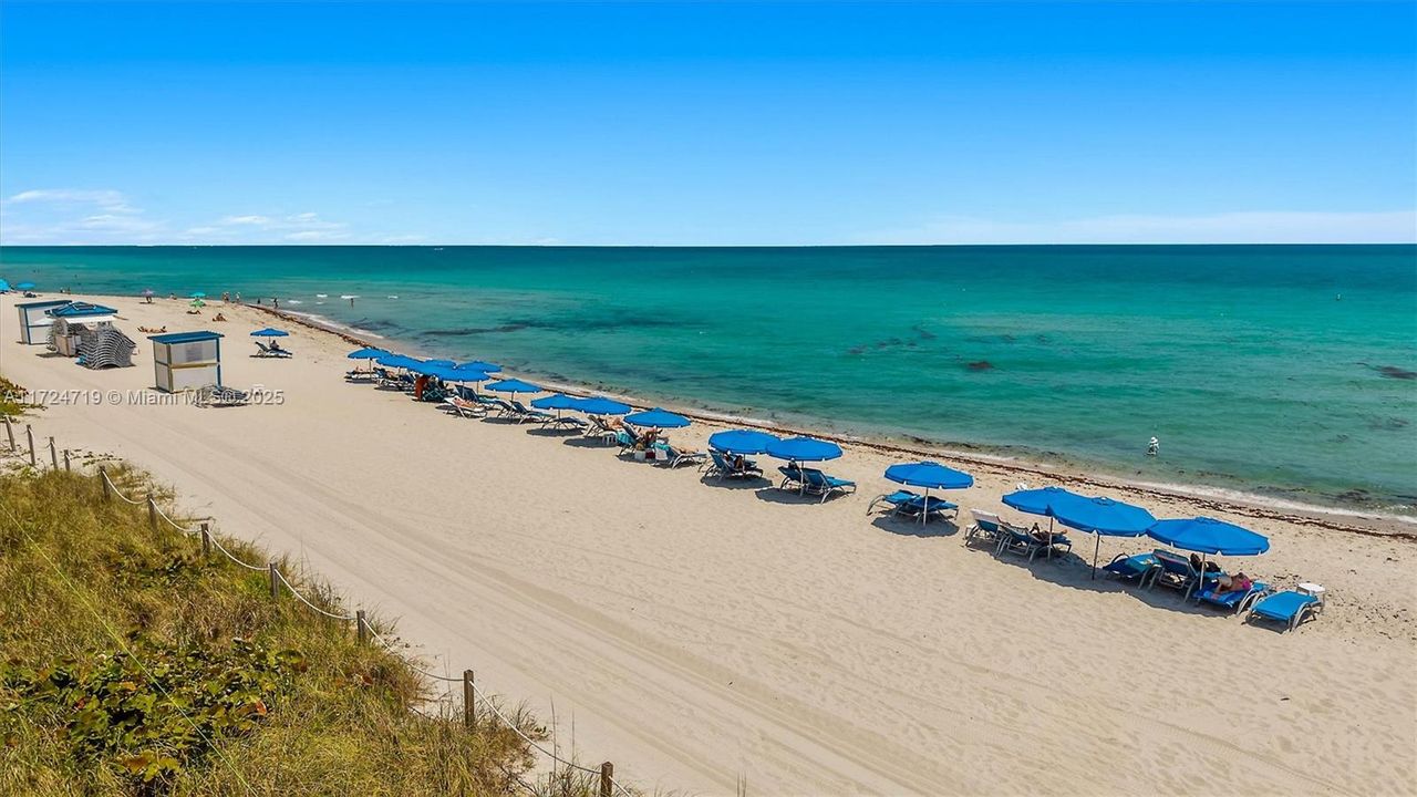 Recently Sold: $715,000 (1 beds, 1 baths, 808 Square Feet)