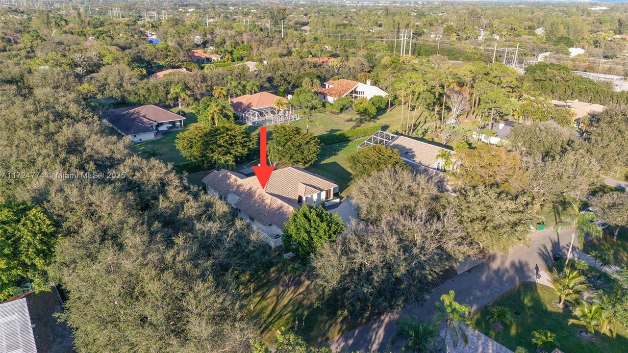 Recently Sold: $1,650,000 (5 beds, 4 baths, 3570 Square Feet)