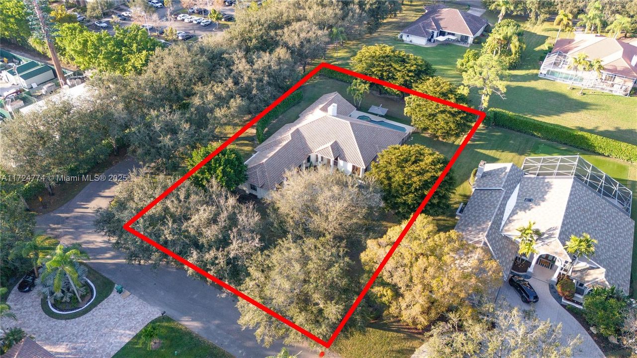 Recently Sold: $1,650,000 (5 beds, 4 baths, 3570 Square Feet)