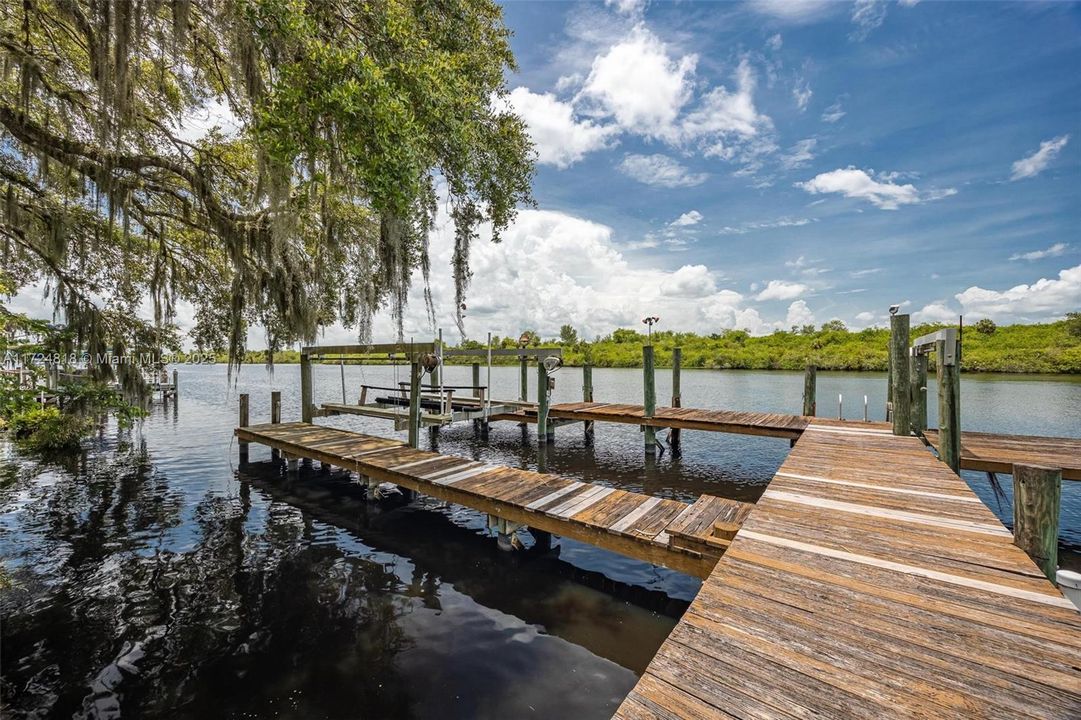 2030 Fort Denaud RD, Labelle, FL 33935