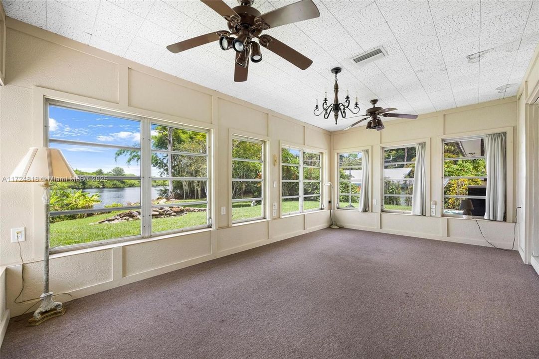 2030 Fort Denaud RD, Labelle, FL 33935