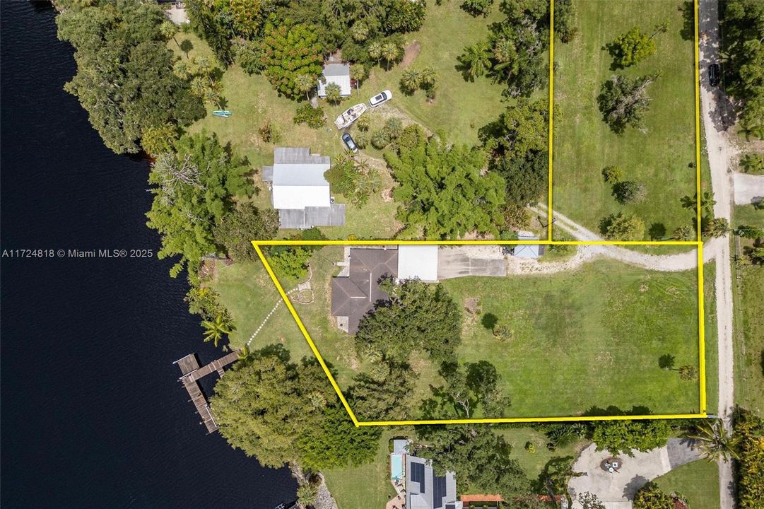2030 Fort Denaud RD, Labelle, FL 33935