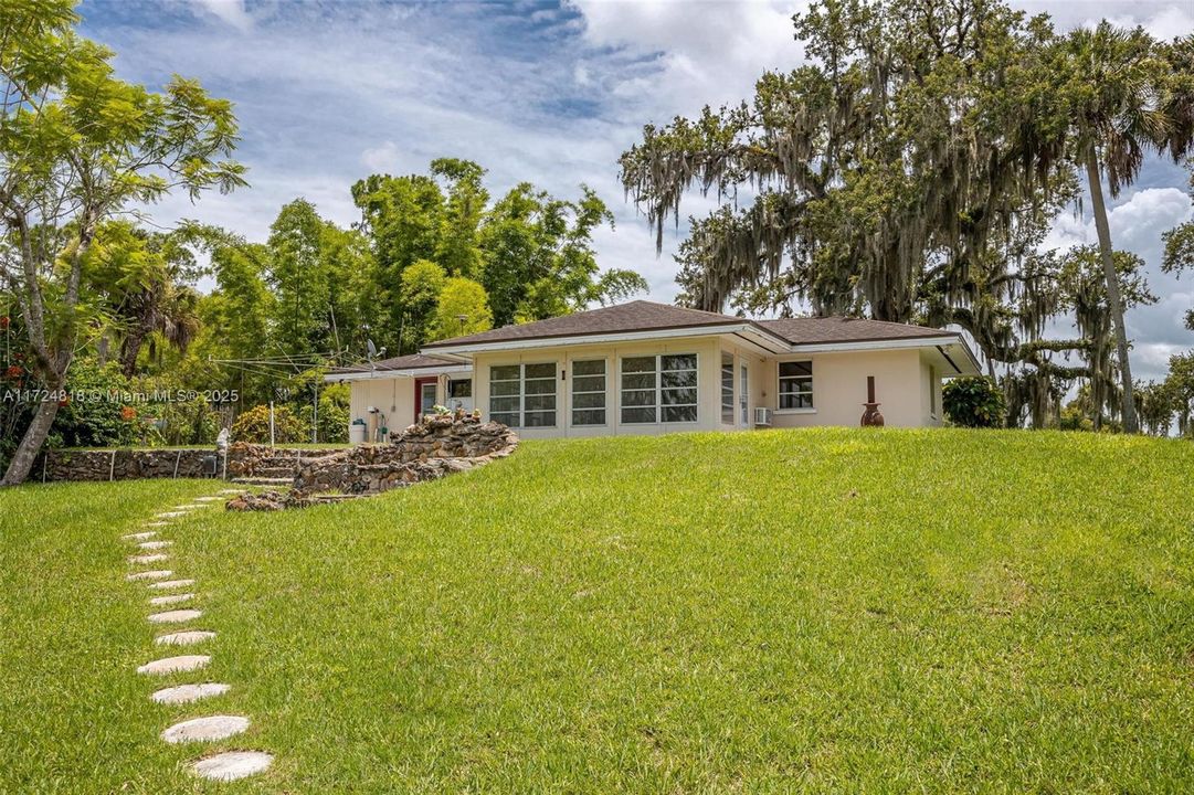 2030 Fort Denaud RD, Labelle, FL 33935