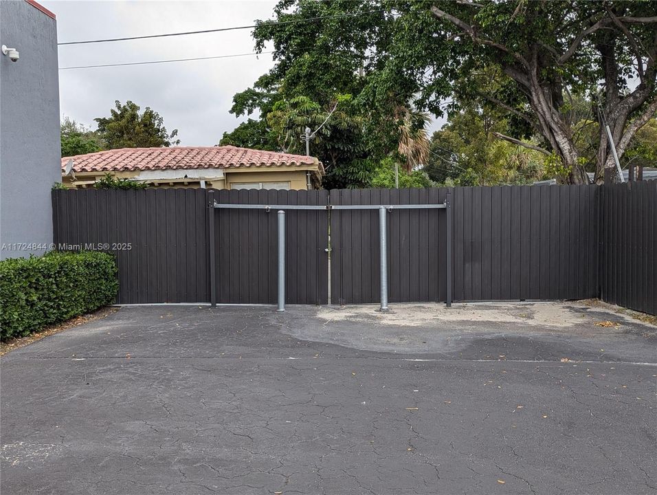 出租: $35 (0 贝兹, 0 浴室, 0 平方英尺)