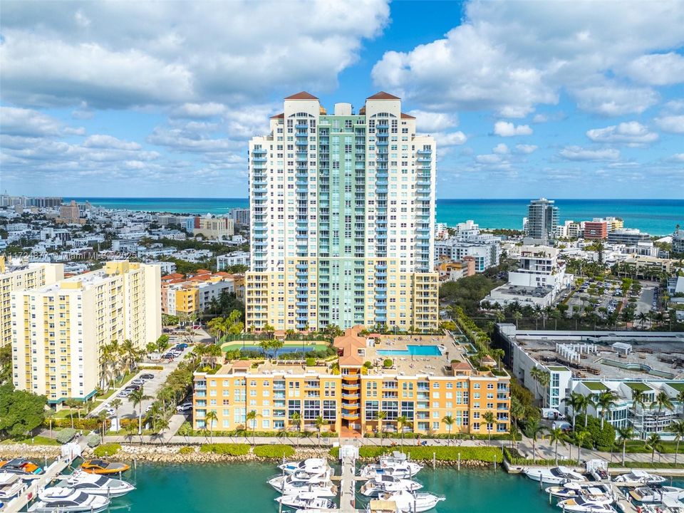 待售: $1,595,000 (2 贝兹, 2 浴室, 1151 平方英尺)