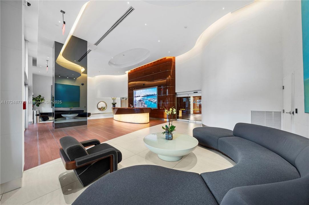 待售: $1,595,000 (2 贝兹, 2 浴室, 1151 平方英尺)