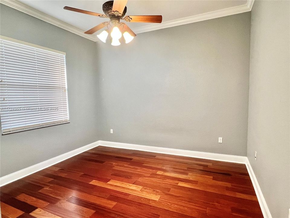 Recently Rented: $3,500 (4 beds, 3 baths, 2670 Square Feet)