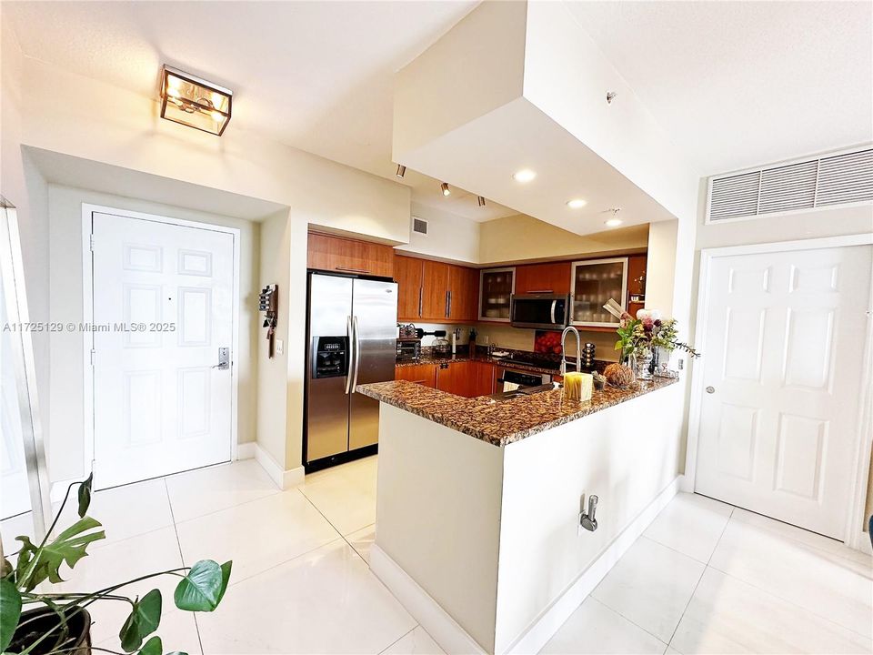 For Sale: $525,000 (2 beds, 2 baths, 1152 Square Feet)