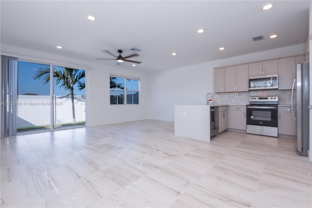 Recently Rented: $4,290 (4 beds, 3 baths, 0 Square Feet)