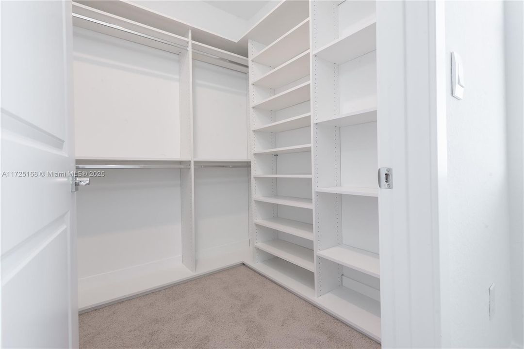 Recently Rented: $4,290 (4 beds, 3 baths, 0 Square Feet)