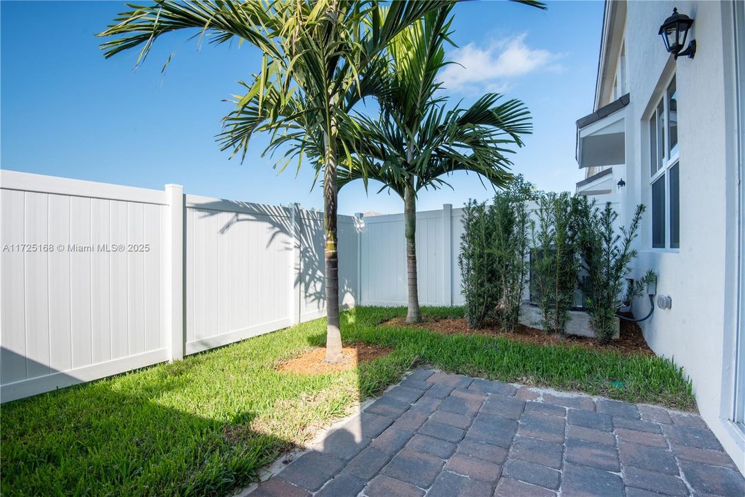 Recently Rented: $4,290 (4 beds, 3 baths, 0 Square Feet)