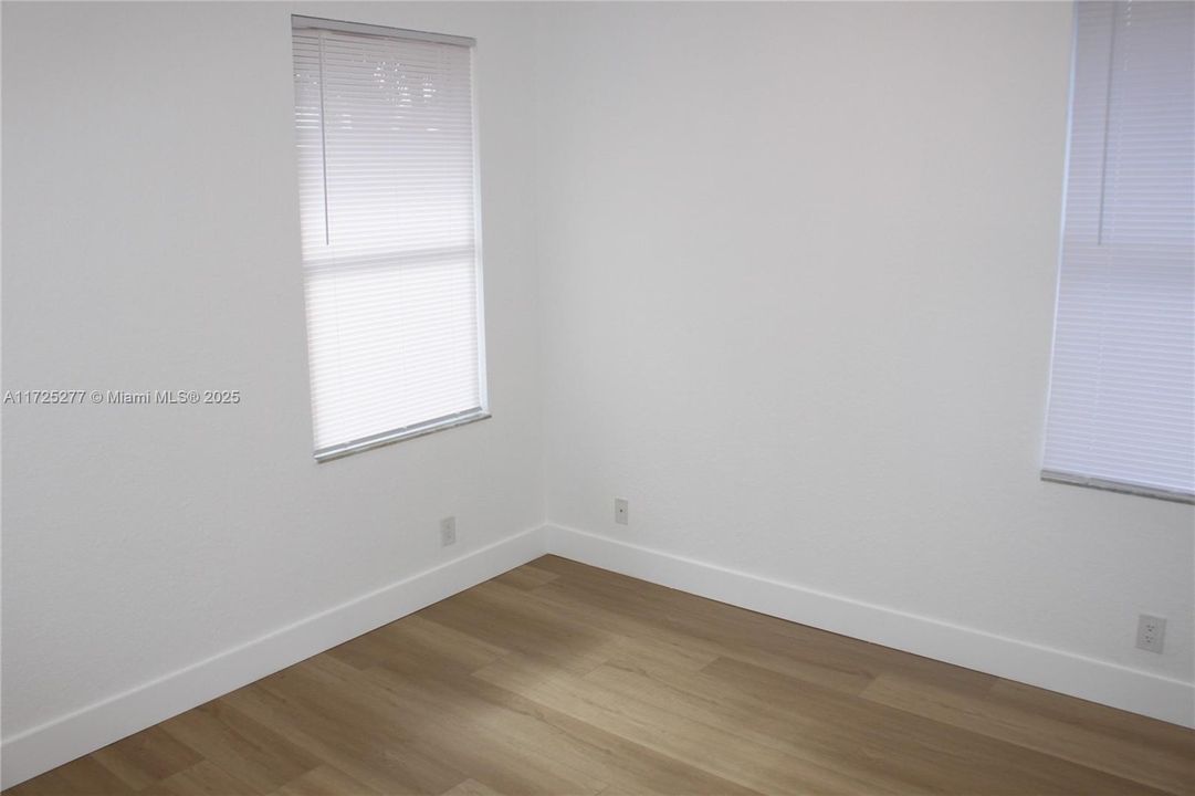 Recently Rented: $10,000 (6 beds, 4 baths, 3231 Square Feet)