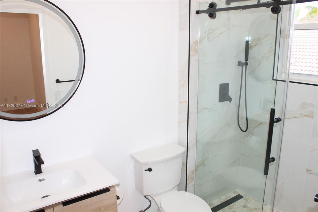 Recently Rented: $10,000 (6 beds, 4 baths, 3231 Square Feet)