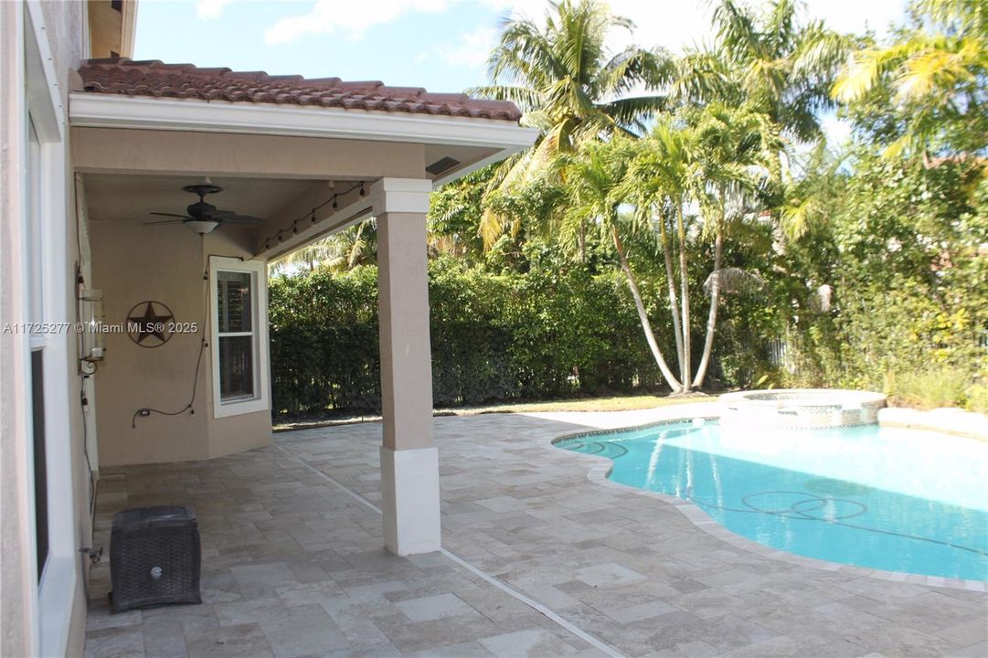 Recently Rented: $10,000 (6 beds, 4 baths, 3231 Square Feet)