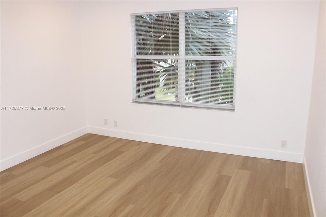 Recently Rented: $10,000 (6 beds, 4 baths, 3231 Square Feet)