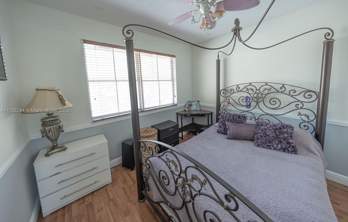 En Venta: $520,000 (3 camas, 2 baños, 1450 Pies cuadrados)