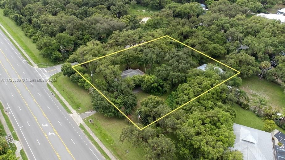 351 E Hickpochee AVE, Labelle, FL 33935