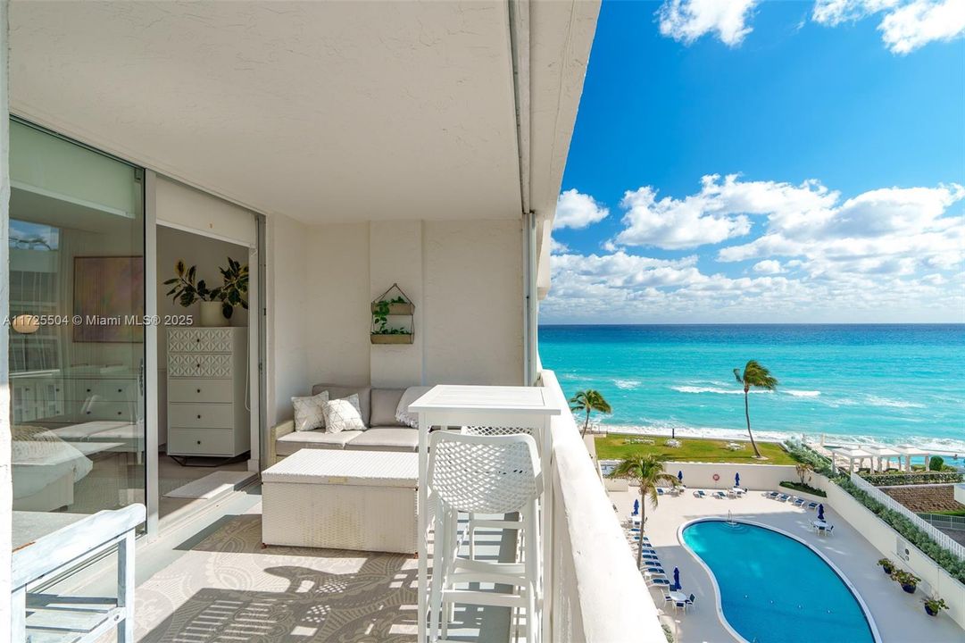 Vendido Recientemente: $399,000 (1 camas, 1 baños, 800 Pies cuadrados)