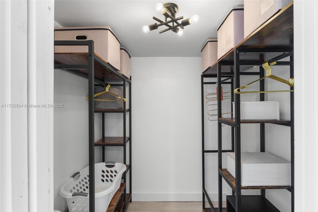 Vendido Recientemente: $399,000 (1 camas, 1 baños, 800 Pies cuadrados)
