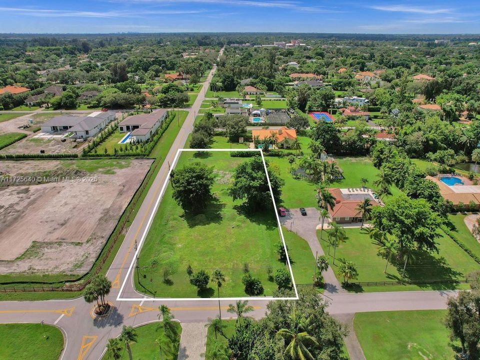 Recently Sold: $850,000 (0.97 acres)