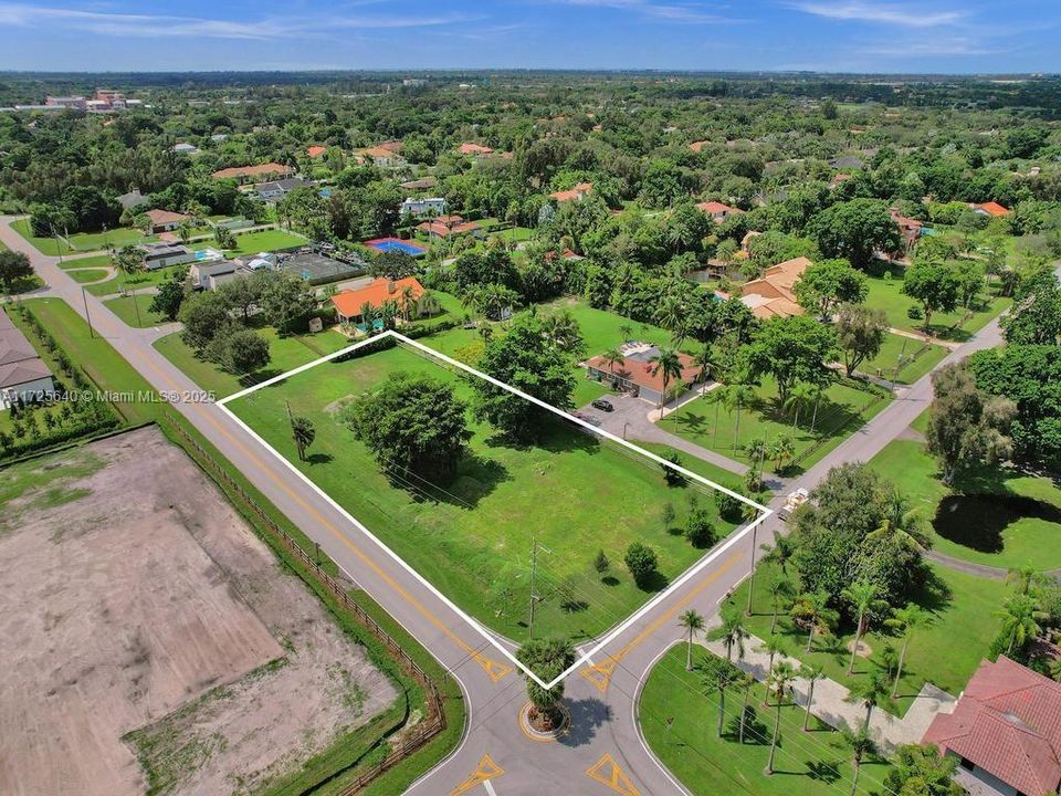 Recently Sold: $850,000 (0.97 acres)