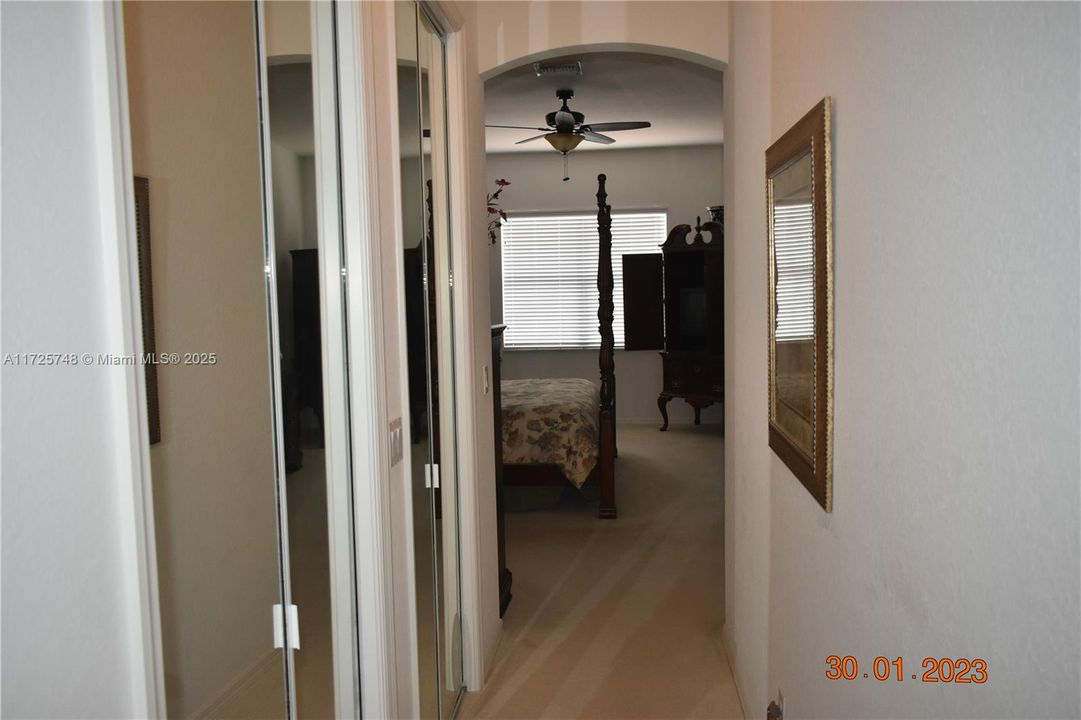 Недавно продано: $650,000 (3 спален, 2 ванн, 2050 Квадратных фут)