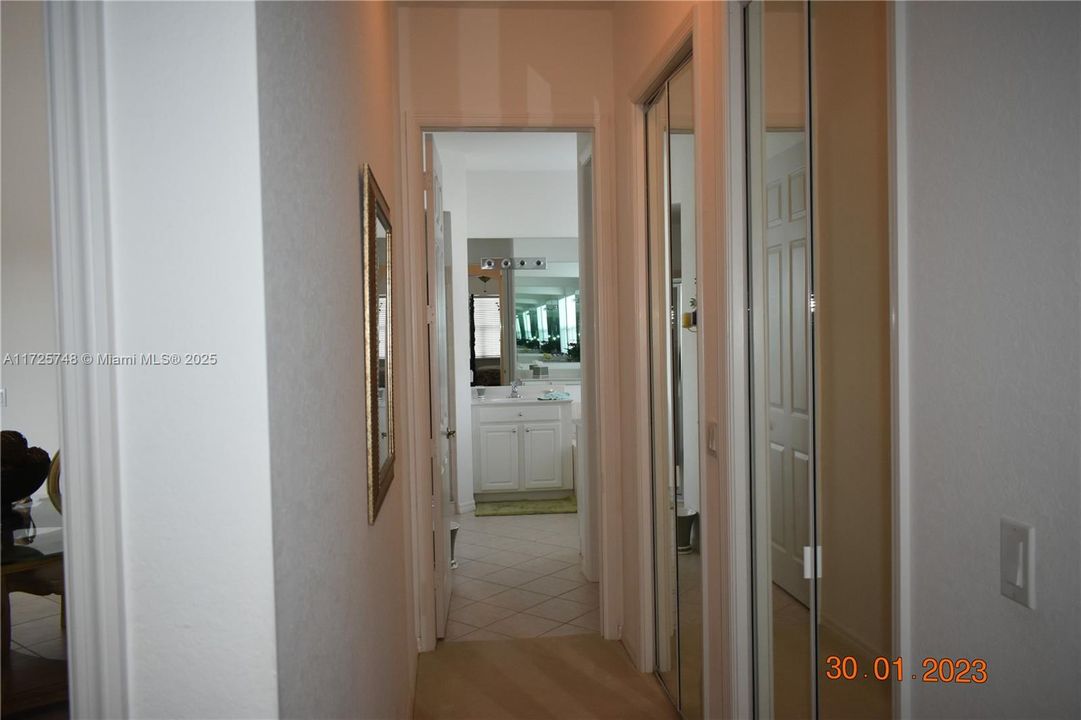 Недавно продано: $650,000 (3 спален, 2 ванн, 2050 Квадратных фут)