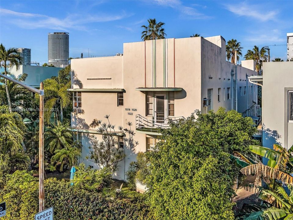 最近售出: $225,000 (1 贝兹, 1 浴室, 460 平方英尺)