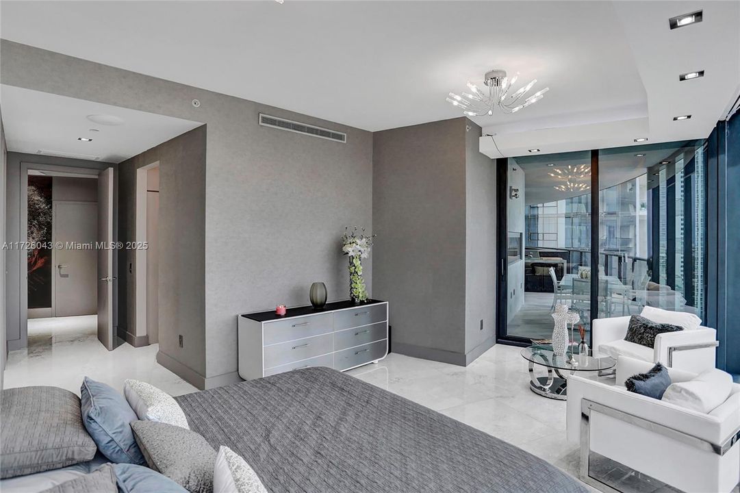 En Venta: $4,850,000 (4 camas, 4 baños, 3171 Pies cuadrados)