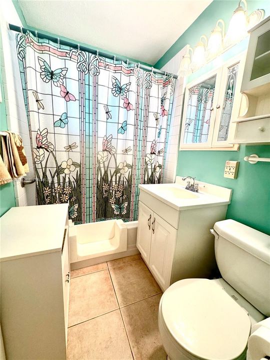 Недавно арендовано: $1,550 (2 спален, 2 ванн, 1131 Квадратных фут)