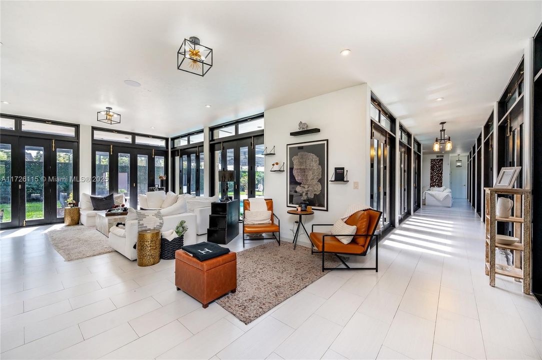 Recently Sold: $1,650,000 (4 beds, 4 baths, 2735 Square Feet)
