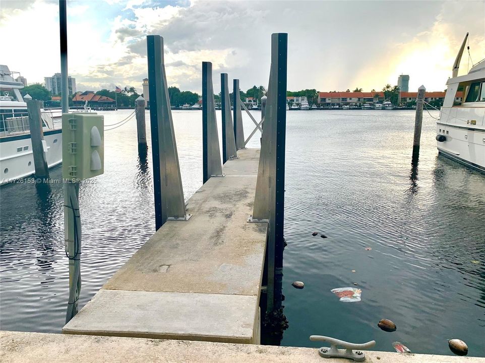 Vendido Recientemente: $3,500 (Sin datos)