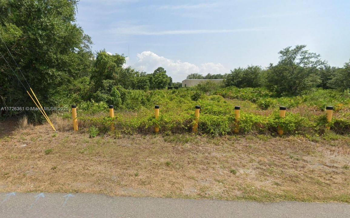 En Venta: $39,900 (0.23 acres)