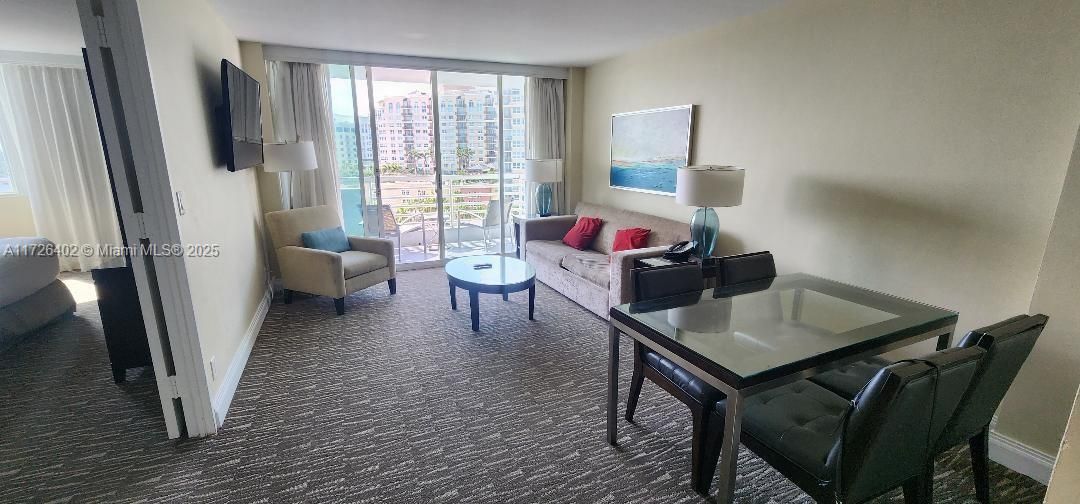 На продажу: $199,000 (1 спален, 1 ванн, 586 Квадратных фут)