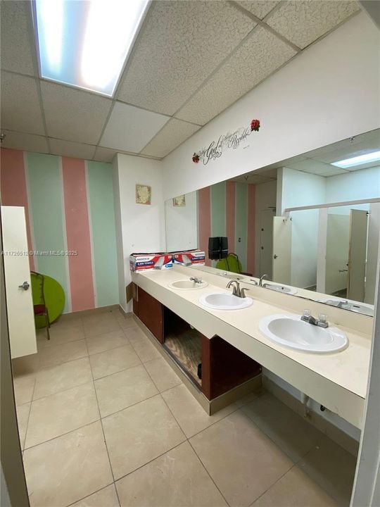 For Sale: $2,500,000 (0 beds, 0 baths, 0 Square Feet)