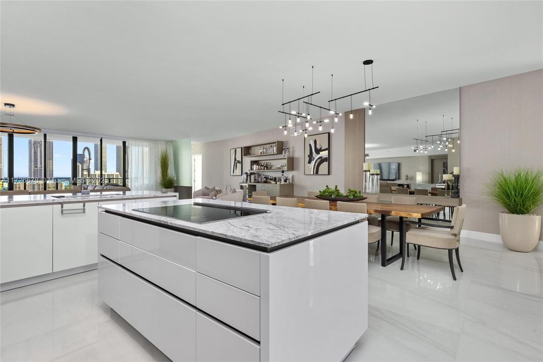 最近售出: $4,250,000 (4 贝兹, 5 浴室, 3669 平方英尺)