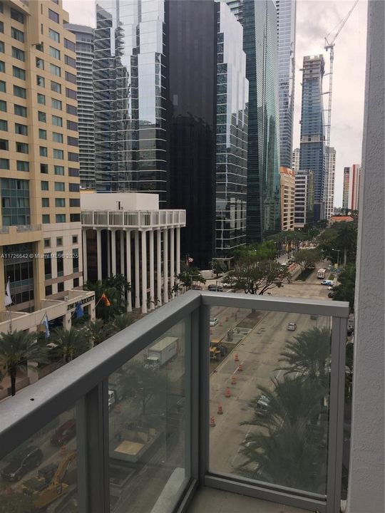 Recently Rented: $3,000 (1 beds, 2 baths, 1147 Square Feet)