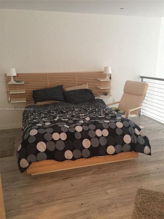 Recently Rented: $3,000 (1 beds, 2 baths, 1147 Square Feet)