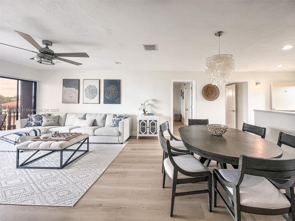 Open Bright Living & Dining Area