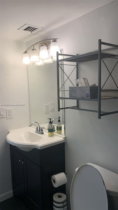 En Venta: $305,000 (1 camas, 1 baños, 615 Pies cuadrados)