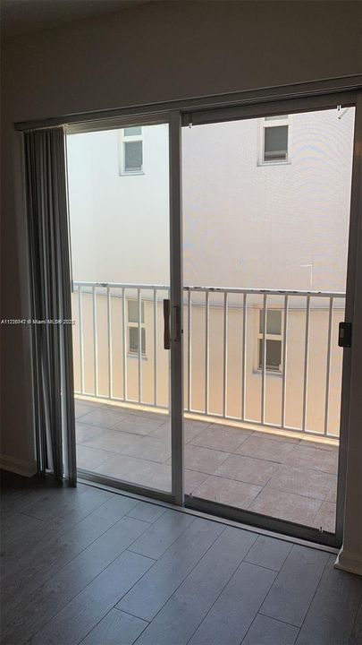 En Venta: $305,000 (1 camas, 1 baños, 615 Pies cuadrados)