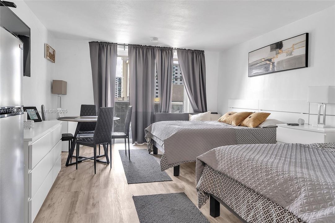 На продажу: $150,000 (0 спален, 1 ванн, 360 Квадратных фут)