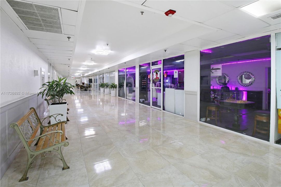 На продажу: $150,000 (0 спален, 1 ванн, 360 Квадратных фут)