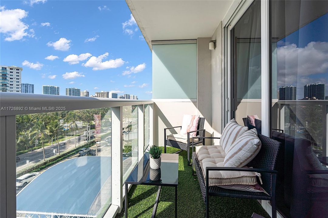 На продажу: $150,000 (0 спален, 1 ванн, 360 Квадратных фут)