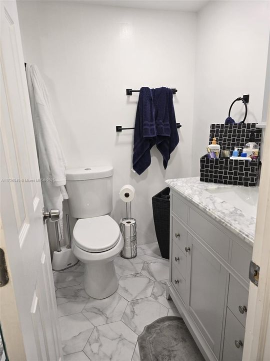 Recently Sold: $324,900 (2 beds, 2 baths, 1060 Square Feet)