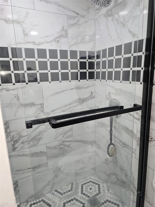 Recently Sold: $324,900 (2 beds, 2 baths, 1060 Square Feet)